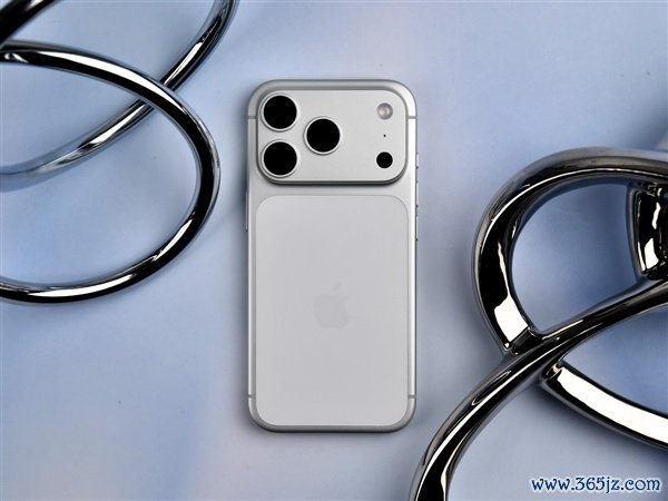 苹果全面加价：分析一下咫尺上车照旧等iPhone 18